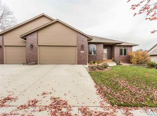 1509 W Killarney St, Sioux Falls, SD 57108