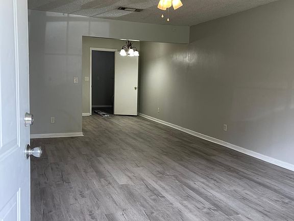 3rd image of 777A Douglas Dr #A