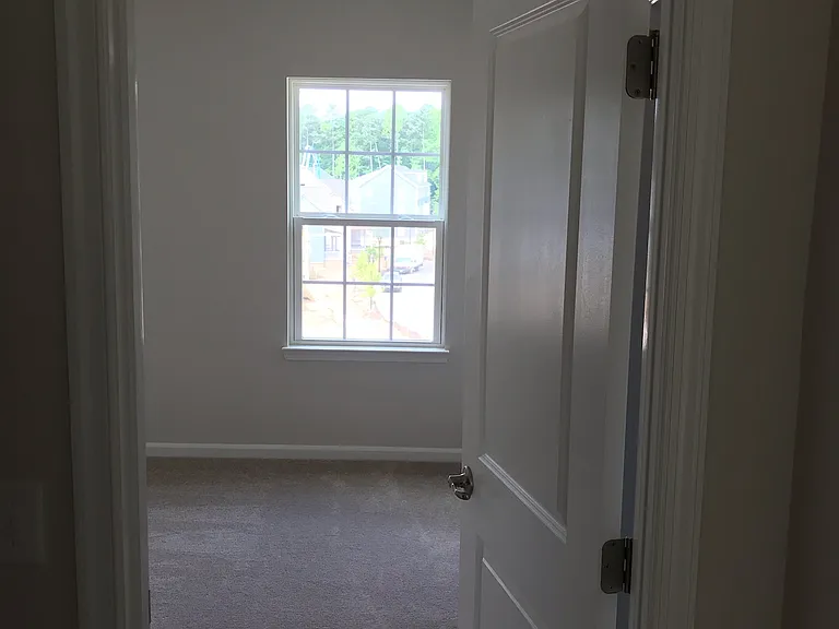 1123 Kentlands Dr — Photo 37