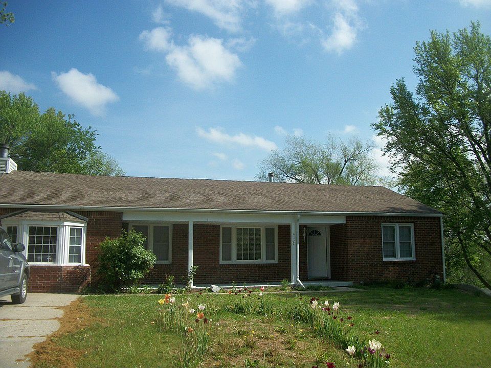 1st image of 6124 Yecker Ave