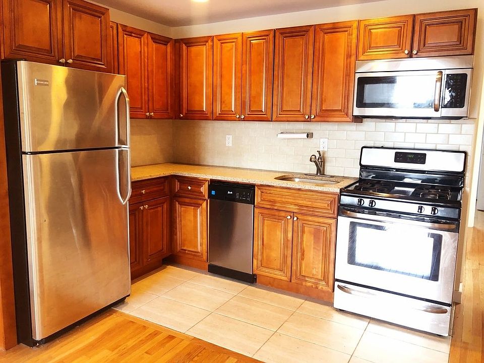 1st image of 14-34 31st Ave #5A