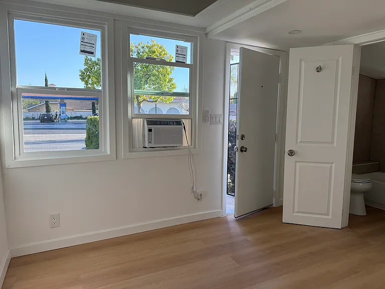 504 N Glassell St #3 — Photo 9