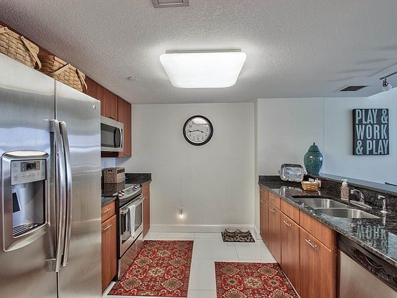 4th image of 300 S Duval St Unit 505