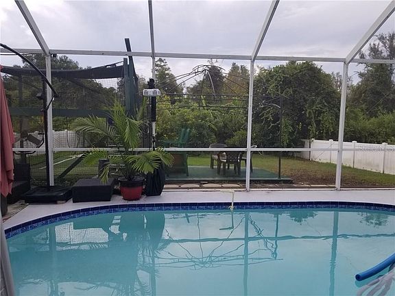 2nd image of 10420 Beneva Dr