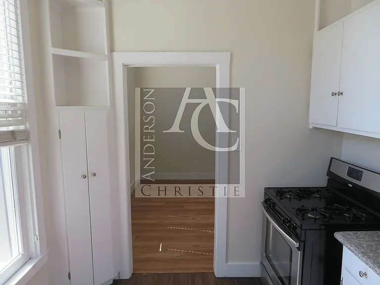 14 W Main St — Photo 16