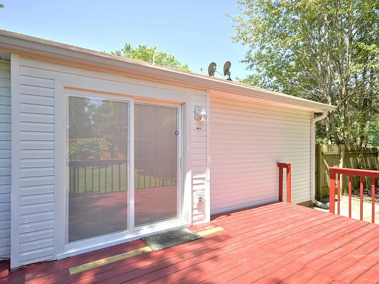 973 Hot Shot Dr — Photo 39