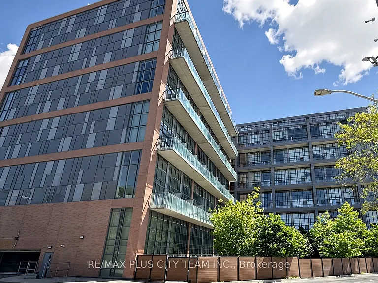 5 Hanna Ave #434 — Photo 40