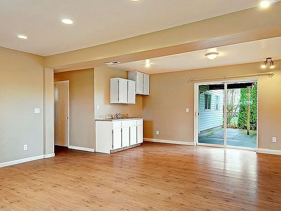Lower Level Rec Rm