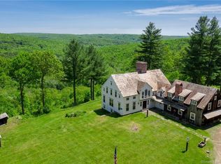 19 Golden Harvest Rd, Roxbury, CT 06783