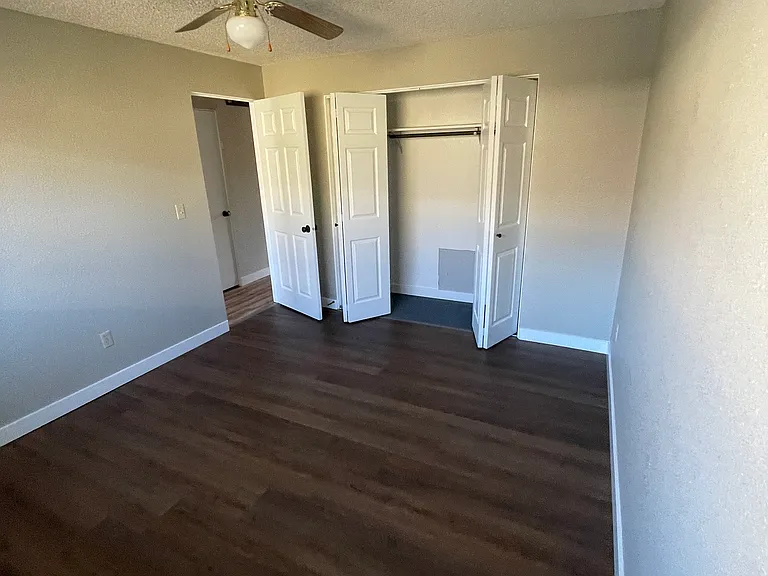 1933 Belvedere Dr — Photo 5