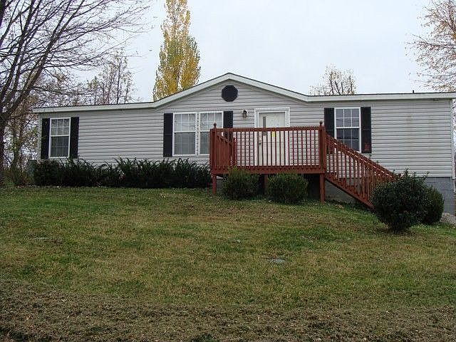 1st image of 145 Rose Ln