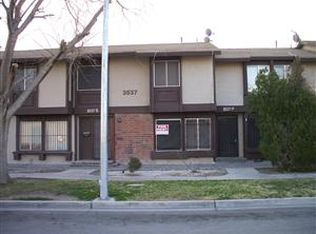 3537 Mercury St, North Las Vegas, NV 89030