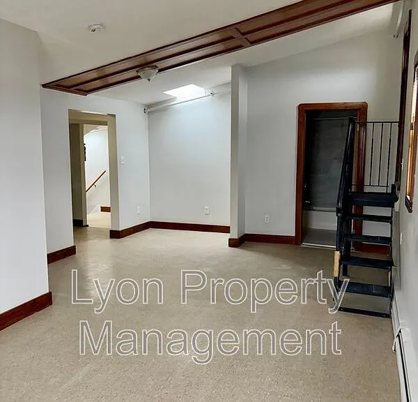 262 Illinois St #3 — Photo 3