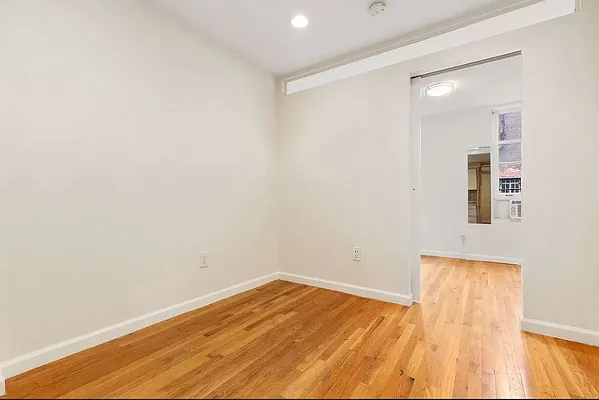 Rented by Dalan Rentals | media 20