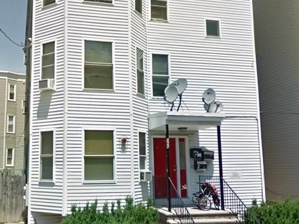 366 Centre St, Dorchester, MA 02122