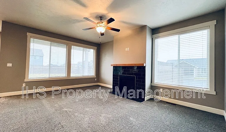 9801 Silverbright Dr — Photo 8