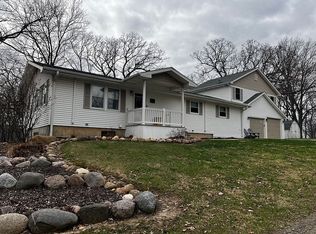 2320 W Oregon Trail Rd, Oregon, IL 61061