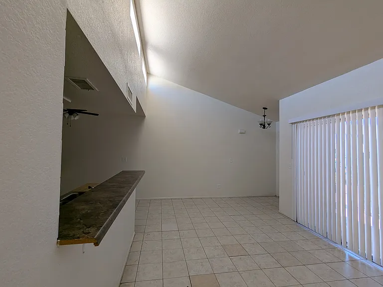 1477 E 27th Ave #1 — Photo 16