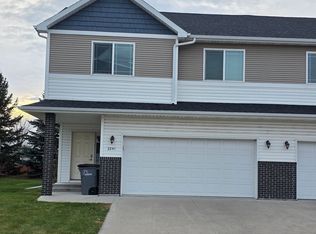 2241 35th Street Cir S, Moorhead, MN 56560