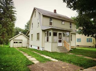 45 Henry St, Salamanca, NY 14779