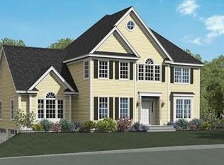 24 Middle Rd, Merrimac, MA 01860