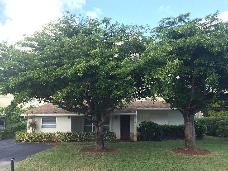 1st image of 1301 NE 35th St
