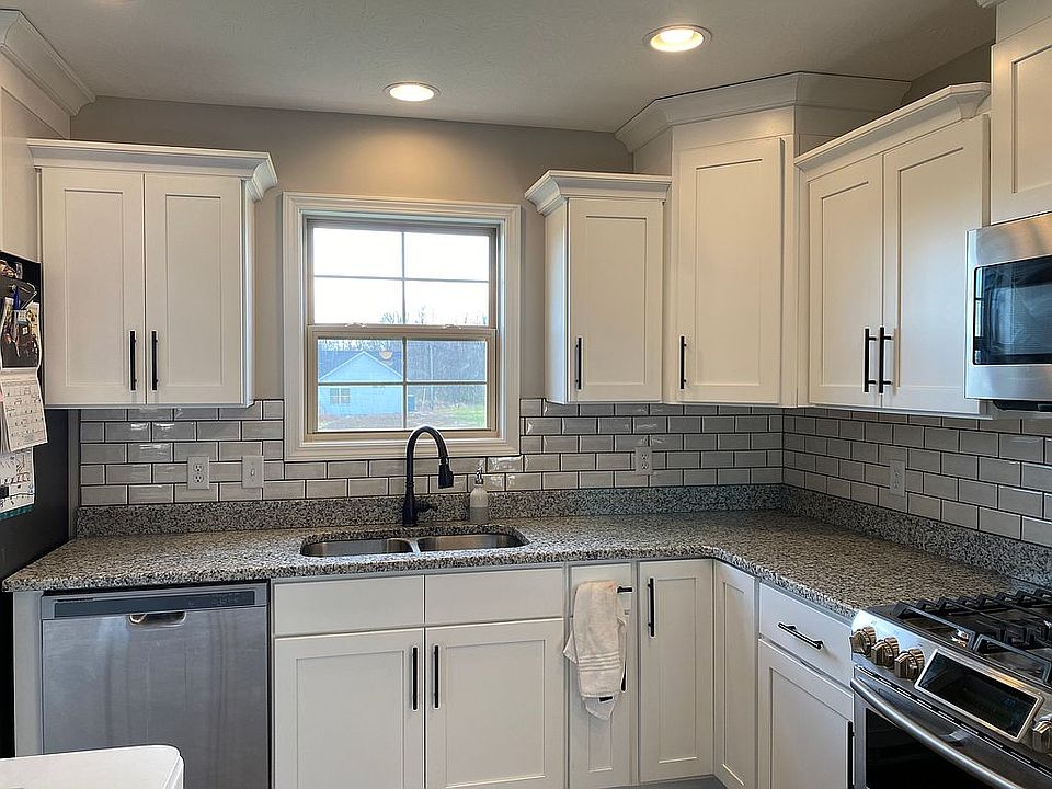 2nd image of 5804 Southern Hills Dr