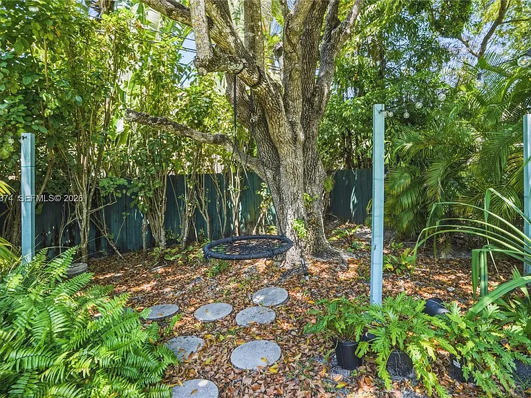 7830 SW 53rd Pl — Photo 45