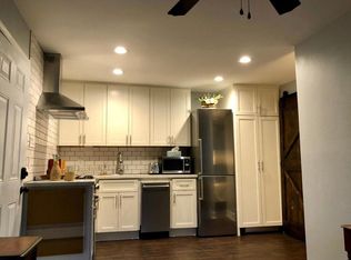 1611 Fulton St #A, Houston, TX 77009
