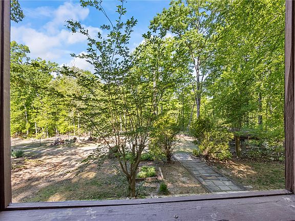 4th image of 121 Mack Reid Rd