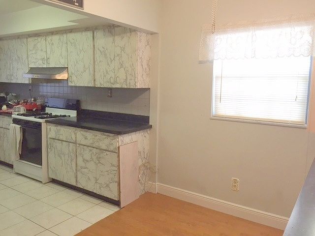 1st image of 85 Huron Ave