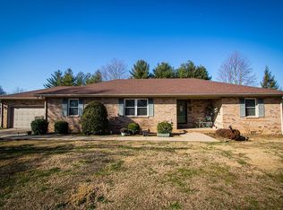 444 Bell Hite Ave, Morganfield, KY 42437