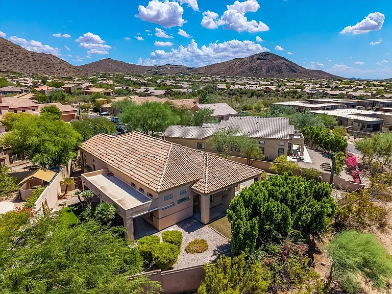 13610 E Laurel Ln — Photo 37