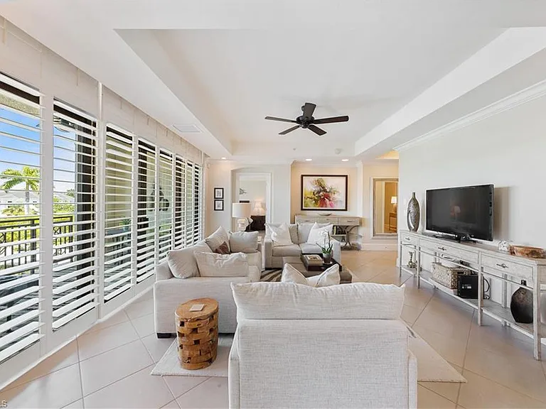 9123 Strada Pl #7207 — Photo 3