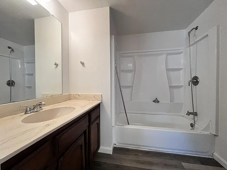 5337 W Richert Ave — Photo 9