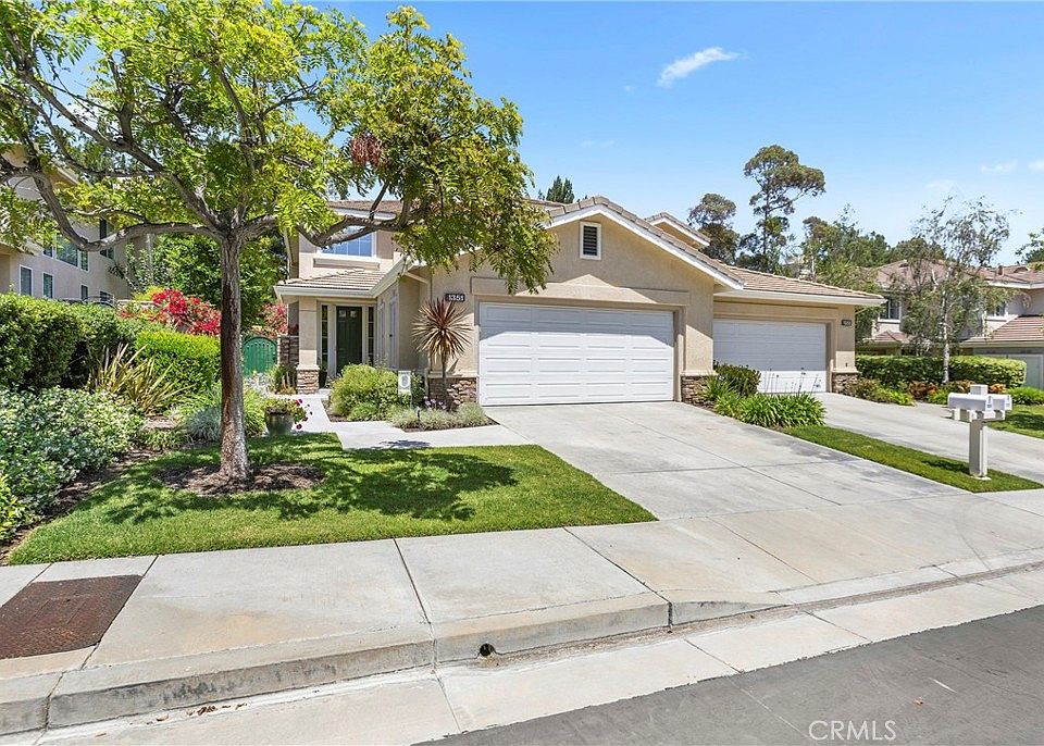 1st image of 1351 Canterbury Ln