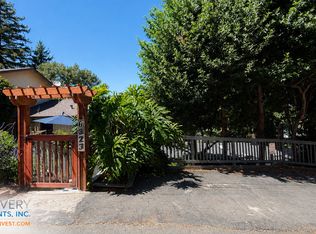 6323 Girvin Dr, Oakland, CA 94611