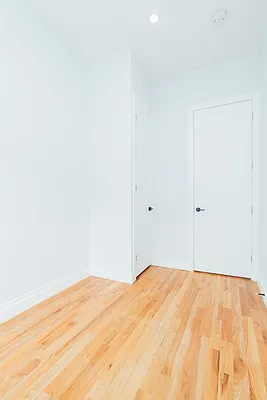 Rented by Nooklyn NYC LLC | media 29