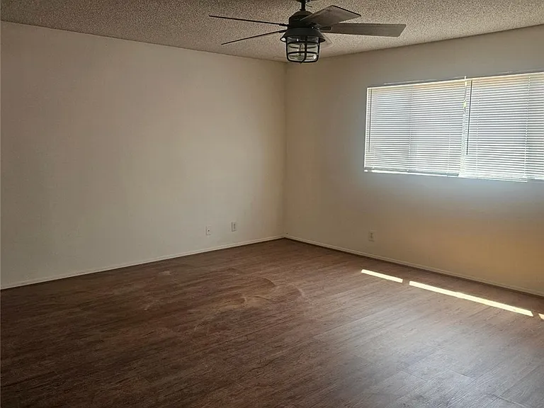 2280 Alhambra St — Photo 11
