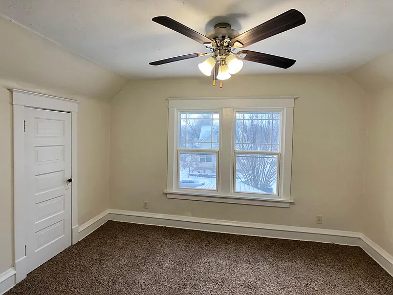 802 Camburn Ct SE — Photo 6