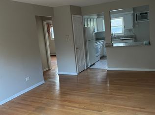 7952 Madison St, River Forest, IL 60305