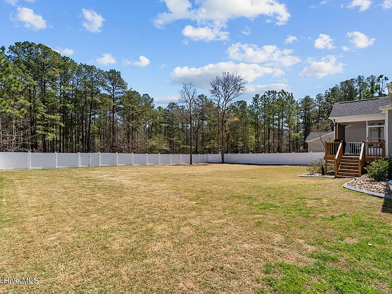109 Country Ridge Ln — Photo 52