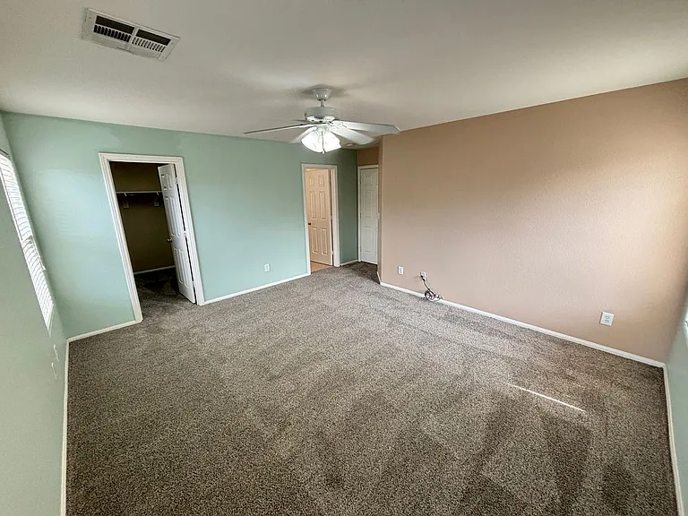 5052 Diamond Ranch Ave — Photo 27