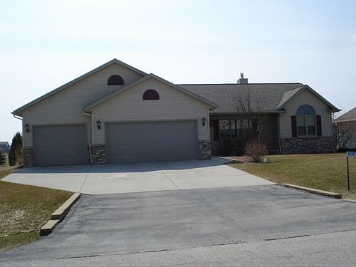 1st image of N6582 Carrington Dr