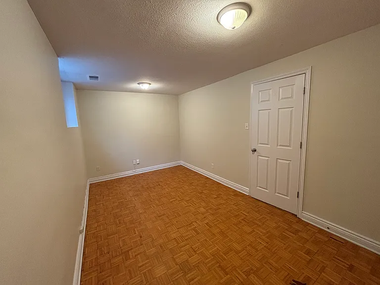 286 Wilbrod St — Photo 2