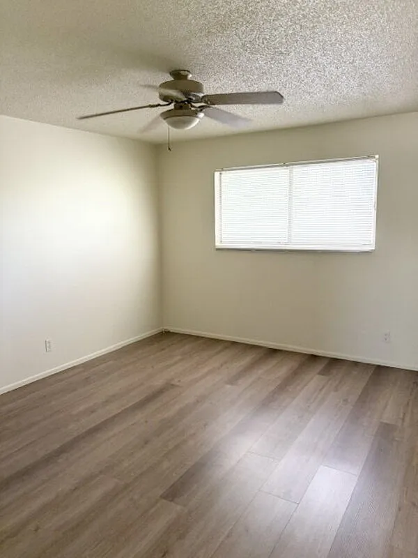 1 bed, 1.0 bath, 800 sqft, $1,100 — Photo 3