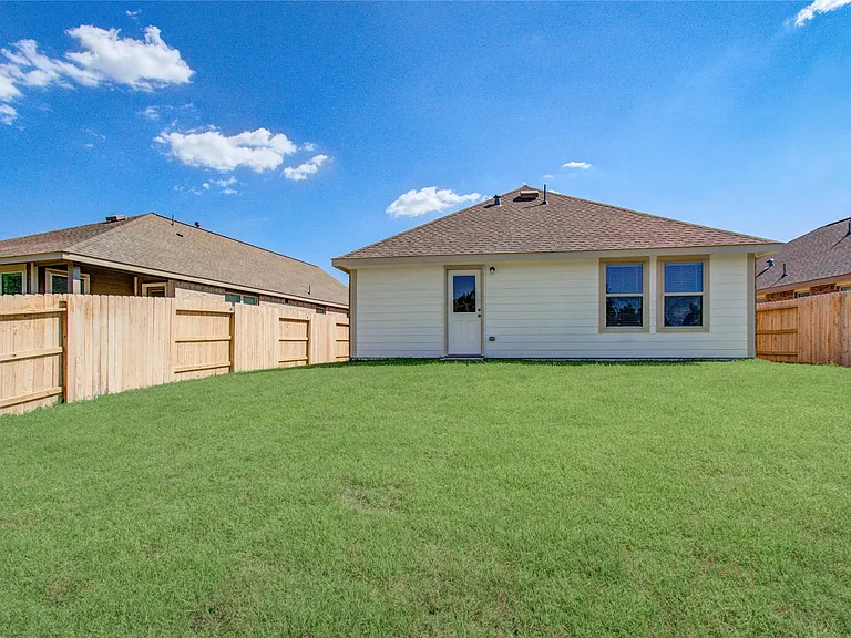 24035 Priano Forest Dr — Photo 33
