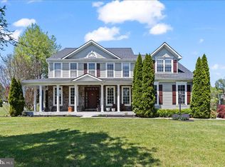 15 Hunters Chase, Etters, PA 17319