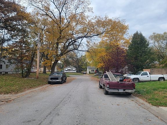 5th image of 8049 Busiek Ave