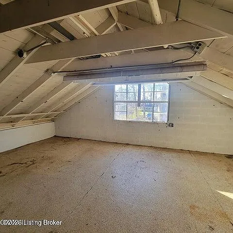 210 Arterburn Dr — Photo 35
